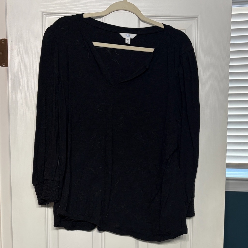 Time and Tru Black Top